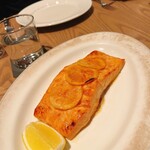 Peter Luger Steak House Tokyo - サーモン　ミディアム