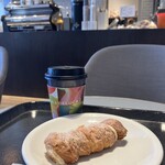 ディーン&デルーカ カフェ - マザー鬼門の「キャラメル」フレーバー