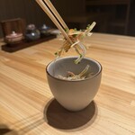 壱面 - ふぐの皮の湯引き