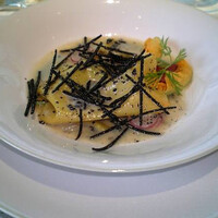 ベージュ アラン・デュカス 東京 - 