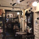 ライトショウカイ - たくさんの骨董品