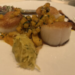 Marea - CAPESANTE pan seared scallops with chopped butter nuts pumpkin 