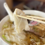 煮干らー麺 カネショウ - ワンタンアップ