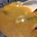 麺家 たけ田 - スープの感じ
