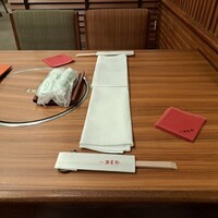 横浜 瀬里奈 浪漫茶屋 - テーブル席です。