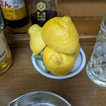 もつやき ばん - 気付けばレモンの残骸が山にｗ