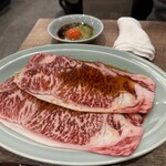 焼肉 肉どうし 福島店 - 和牛サーロイン　すき焼き風