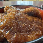 しおえ - カツは美味しそう