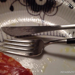 ファニエンテ - 2014.5.22(木)19時半 コース料理6000円+飲物代
      デザイン店舗にリーズナブルなコース料理、料理人との距離が近い、全てのバランス良し(*^-^*)