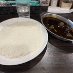 中華 大島 - ライス少なめ