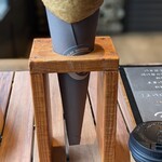 Tripot cafe BAKE stand - 