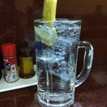 鶴亀 - チューハイ 300円(税込)(2024年12月7日撮影)