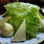 鶴亀 - チーズレタス 300円(税込)(2024年12月7日撮影)