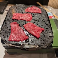 大井町銭場精肉店 - 想像以上に年季の入った鉄板