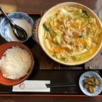 和香 - 料理写真:ちゃんこ定食　辛口白湯　ごはん少なめ