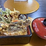 鯉西 - 岩魚の天重セット