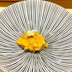 鮓樹 - 蝦夷馬糞雲丹も寝かしてはいません