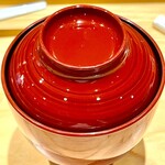 鮓樹 - 早くもお椀が登場しました