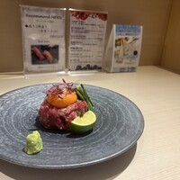 牛刺しと焼肉 仔虎 クリスロード店 - 