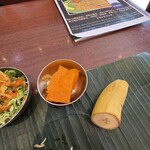 インドダバ - ⑧デザート ⑨バナナカット