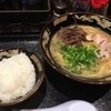 とんこつラーメン 拉餃びー