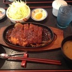 Sukeichi - しっかりした味わいの味噌ヒレカツ定食