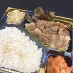焼肉エンターテイメント珠華月 - 