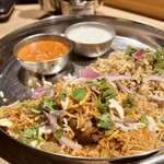 エリックサウス 高円寺カレー＆ビリヤニセンター - ツインビリヤニ　1,350円