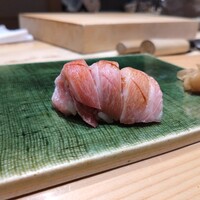 鮨 功 - 大トロ