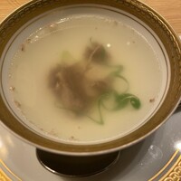 TANAKA YAKINIKU RESTAURANTE - コンソメのテールスープ