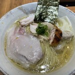 ジャパニーズ ラーメン 五感 - 