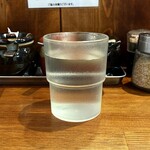 横浜家系ラーメン 三郷家 - 水。