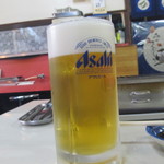 龍園 -  生ビール　下から撮るとちょっとスリムに写ります