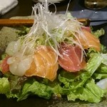 鐵の家 - 海鮮サラダ