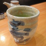 天寿し - 高い頻度で入れ替えられる粉茶