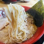 ラーメン まこと屋 - 麺リフト