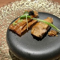Petite amie et Coffre à jouet - 高原コーチン手羽先のコンフィ＆ワカサギのフリット