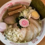 中華そば ひかり - 赤身肉の鰹中華950円+バラ肉ミックス200円　　　　　　メンマ100円+玉ねぎW50円