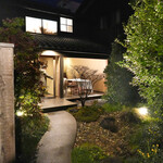 リョウリヤ ステファン パンテル - お庭もきれい