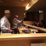 日本橋海鮮丼 つじ半 日本橋本店 - 