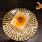 酒と肴 ソノモノ - 白胡麻豆腐