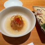 割烹 千代 - 蓮根饅頭みぞれあんかけ