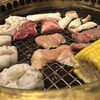 近江牛焼肉 囘 - 塩ホルモン、ガーリック塩鶏もも、上ハラミたれ、エリンギ、とうもろこし