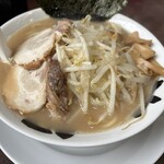 麺匠 大黒 - 塩もやしらーめん 中盛り こってり 太麺 800円♪