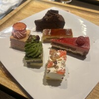 リュクス ダイニング ハプナ - 