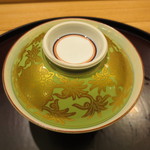 日本料理 太月 -  煮物の器です。