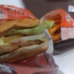 A&W I-Asu Okinawa Toyosaki Ten
