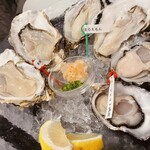 牡蠣&海老バル EAST BLUE - 生牡蠣3種盛り