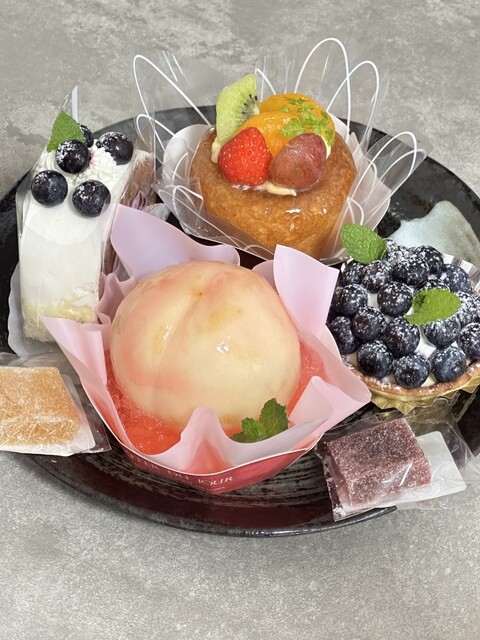 Chardon Yogashi Ten photo 2