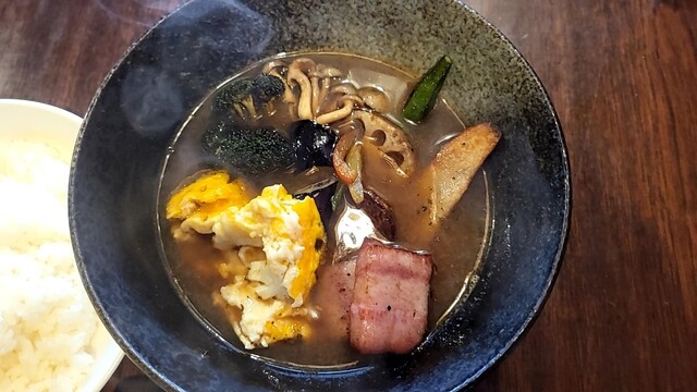 ナーラック アジアンスープスタンド（NAHRAK ASIAN SOUP STAND【旧店名】アジアンスタンド スタンレーラブラターン） - 南永山（カレー）の写真